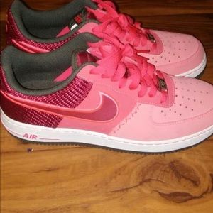 Men’s Air Force 1s low